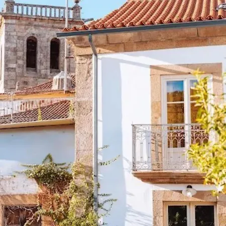 Quintal Do Gremio - Casa * トーレ・デ・モンコルヴォ